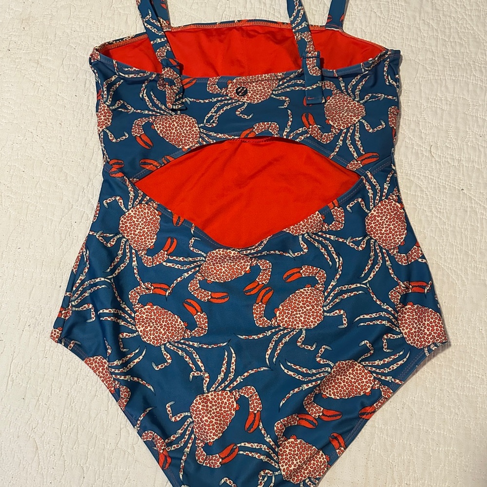 Nani Chesapeake Bay Harbor One Piece Swimsuit with adorable crab print - Picture 4 of 12
